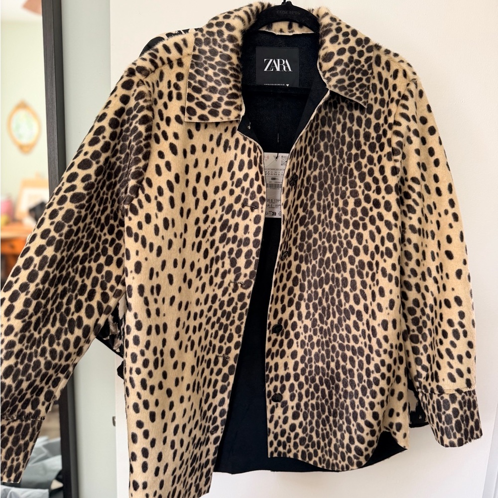 Zara Women's Black and Cream Animal Print Teddy Jacket - Picture 8 of 8